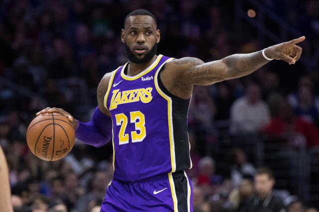  詹姆斯在尤文图斯比赛中大胜，战术调整引发热议！